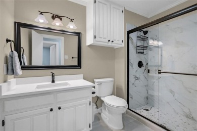 Discover your dream home on the #1 hole of Lake Kiowa's premier on Lake Kiowa Golf Course in Texas - for sale on GolfHomes.com, golf home, golf lot