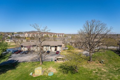 Sellers are offering an $1,000 dollar sellers credit. Indulge in on Pointe Royale Village Country Club in Missouri - for sale on GolfHomes.com, golf home, golf lot