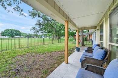 Discover your dream home on the #1 hole of Lake Kiowa's premier on Lake Kiowa Golf Course in Texas - for sale on GolfHomes.com, golf home, golf lot