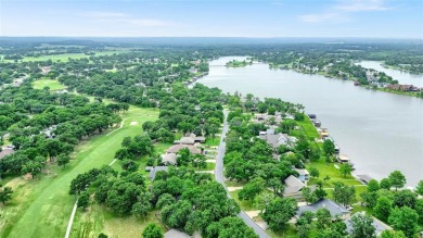 Discover your dream home on the #1 hole of Lake Kiowa's premier on Lake Kiowa Golf Course in Texas - for sale on GolfHomes.com, golf home, golf lot