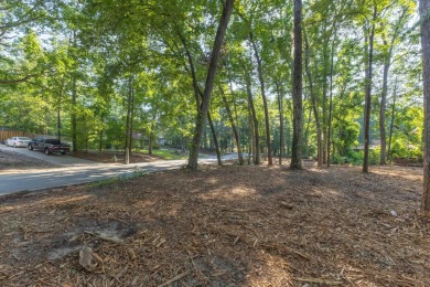 Rare opportunity to build your dream home on the golf course in on Houndslake Country Club in South Carolina - for sale on GolfHomes.com, golf home, golf lot