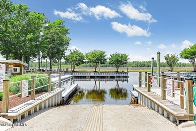 Great opportunity to build your dream home on this golf front on Carolina National Golf Club in North Carolina - for sale on GolfHomes.com, golf home, golf lot