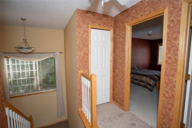 Desirable end unit in great Eagle Trace neighborhood. 2 car on Eagle Valley Golf Course in Minnesota - for sale on GolfHomes.com, golf home, golf lot