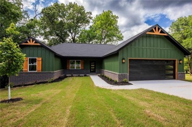 Come experience all the amenities Bella Vista has to offer on Bella Vista Country Club - Scottsdale in Arkansas - for sale on GolfHomes.com, golf home, golf lot