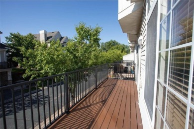 Desirable end unit in great Eagle Trace neighborhood. 2 car on Eagle Valley Golf Course in Minnesota - for sale on GolfHomes.com, golf home, golf lot