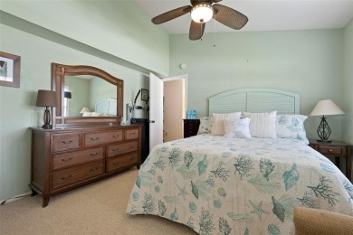 ~Motivated Seller welcomes you to this beautifully updated on Sabal Trace Golf and Country Club in Florida - for sale on GolfHomes.com, golf home, golf lot
