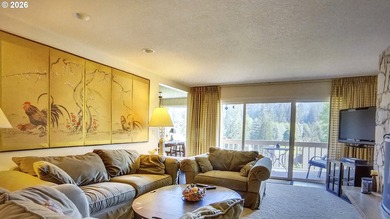 Remodeled ground floor unit with tremendous views. Open floor on The Resort at the Mountain in Oregon - for sale on GolfHomes.com, golf home, golf lot