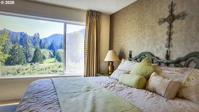 Remodeled ground floor unit with tremendous views. Open floor on The Resort at the Mountain in Oregon - for sale on GolfHomes.com, golf home, golf lot