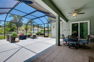 Under contract-accepting backup offers. Don't miss this on University Park Country Club in Florida - for sale on GolfHomes.com, golf home, golf lot