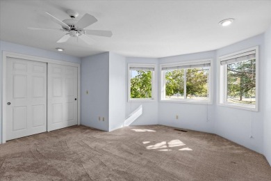 This beautifully maintained single-level home is tucked away on on Oak Knoll Golf Course in Oregon - for sale on GolfHomes.com, golf home, golf lot