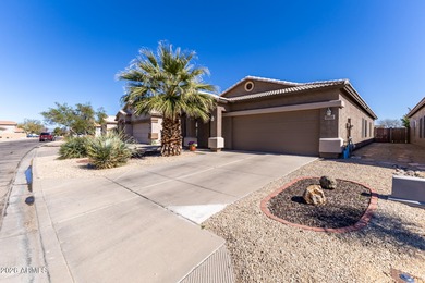 Beautiful single-level home on a premium golf course lot in San on The Golf Club At Johnson Ranch in Arizona - for sale on GolfHomes.com, golf home, golf lot