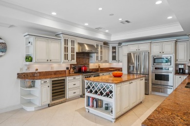 Welcome Home to your impeccably renovated 3-bdrm, 3-bath on Yacht and Country Club in Florida - for sale on GolfHomes.com, golf home, golf lot