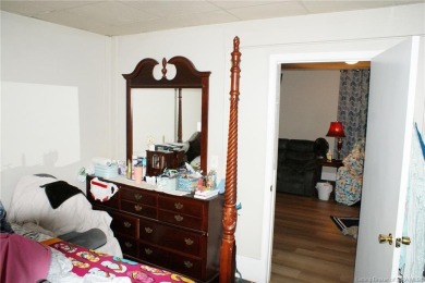 Location, location!  This 3 bedroom home is walking distance to on Cherry Valley Golf Course in Indiana - for sale on GolfHomes.com, golf home, golf lot