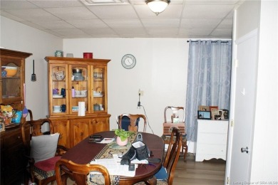 Location, location!  This 3 bedroom home is walking distance to on Cherry Valley Golf Course in Indiana - for sale on GolfHomes.com, golf home, golf lot
