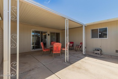 Look no further! This single-story 2-bedroom townhome is the one on Sun City-Willow Creek / Willow Brook  in Arizona - for sale on GolfHomes.com, golf home, golf lot