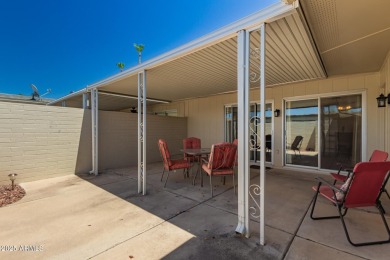 Look no further! This single-story 2-bedroom townhome is the one on Sun City-Willow Creek / Willow Brook  in Arizona - for sale on GolfHomes.com, golf home, golf lot