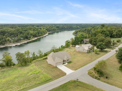 GREAT LAKE VIEW!  Like new, 1 year old, custom built home on Peninsula Golf Resort in Kentucky - for sale on GolfHomes.com, golf home, golf lot