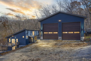 ''Make Your Life Great Again'' w/this little slice of good ole on Kimberling City Golf Club in Missouri - for sale on GolfHomes.com, golf home, golf lot