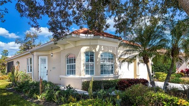 One or more photo(s) has been virtually staged. Beautiful Golf on Tara Golf and Country Club in Florida - for sale on GolfHomes.com, golf home, golf lot