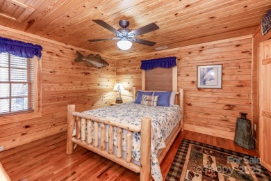 3600 sq ft, 3 bedroom, 3 bath, Southland Log home just 1 mile on Rumbling Bald Resort on Lake Lure in North Carolina - for sale on GolfHomes.com, golf home, golf lot