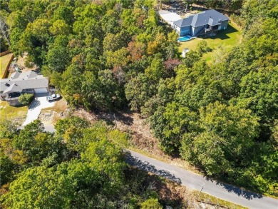 Close to Lake Loch Lochmond, Tiree Park and boat launch, and on Bella Vista Country Club - Highlands in Arkansas - for sale on GolfHomes.com, golf home, golf lot