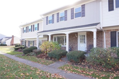 Welcome to Country Club Townhouses North Condos! Great location on Ohio Prestwick Country Club in Ohio - for sale on GolfHomes.com, golf home, golf lot