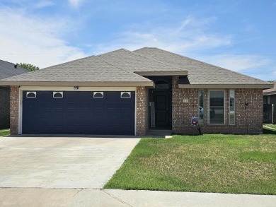 Beautiful 4-bed, 2-bath home just steps from the Andrews County on Andrews County Golf Course in Texas - for sale on GolfHomes.com, golf home, golf lot