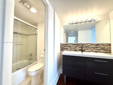 Don't miss the opportunity to live in the Heart of Aventura!!! on Turnberry Isle Resort and Club in Florida - for sale on GolfHomes.com, golf home, golf lot