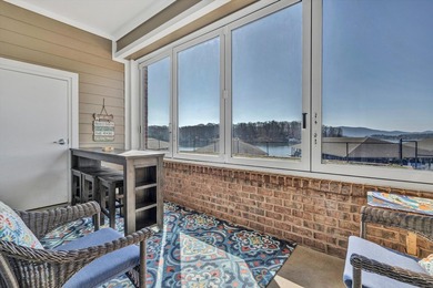 This fully furnished 2-bedroom, 2-bath condo offers a turn-key on Mariners Landing Golf and Country Club in Virginia - for sale on GolfHomes.com, golf home, golf lot