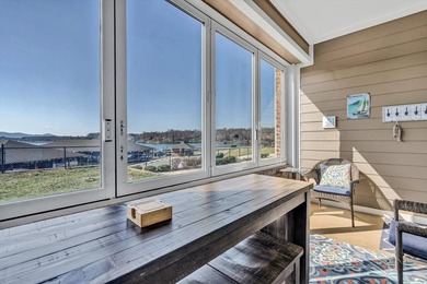 This fully furnished 2-bedroom, 2-bath condo offers a turn-key on Mariners Landing Golf and Country Club in Virginia - for sale on GolfHomes.com, golf home, golf lot