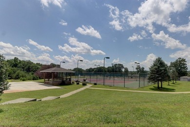 This fully furnished 2-bedroom, 2-bath condo offers a turn-key on Mariners Landing Golf and Country Club in Virginia - for sale on GolfHomes.com, golf home, golf lot