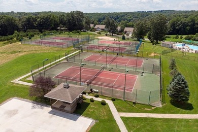 This fully furnished 2-bedroom, 2-bath condo offers a turn-key on Mariners Landing Golf and Country Club in Virginia - for sale on GolfHomes.com, golf home, golf lot