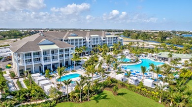 PENTHOUSE WITH VIEW GOLF AND CITY IN A PRIVATE GOLF COMMUNITY on Bear Lakes Country Club in Florida - for sale on GolfHomes.com, golf home, golf lot