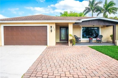 Welcome to this well-maintained 3-bedroom, 2-bath single-family on Hibiscus Golf Club in Florida - for sale on GolfHomes.com, golf home, golf lot