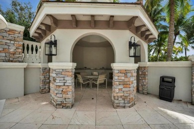 BRING ALL OFFERS! SELLER TO OFFER CREDIT TOWARD CLOSING. Welcome on Wycliffe Golf and Country Club in Florida - for sale on GolfHomes.com, golf home, golf lot