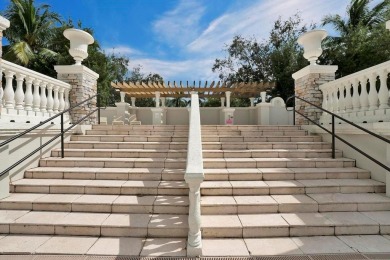 BRING ALL OFFERS! SELLER TO OFFER CREDIT TOWARD CLOSING. Welcome on Wycliffe Golf and Country Club in Florida - for sale on GolfHomes.com, golf home, golf lot