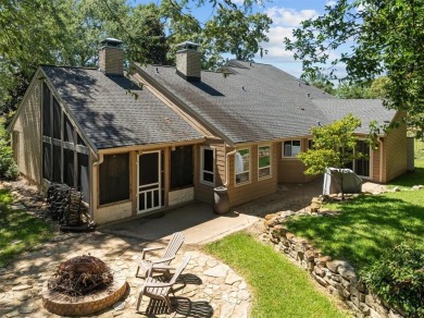 Calling all golfers and lake lovers! This beautiful large family on Emerald Bay Club in Texas - for sale on GolfHomes.com, golf home, golf lot