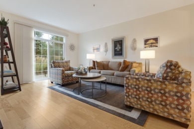 Gorgeous fully updated 3-bedroom Merlot ranch in the prestigious on Fox Run Golf Links in Illinois - for sale on GolfHomes.com, golf home, golf lot