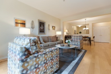 Gorgeous fully updated 3-bedroom Merlot ranch in the prestigious on Fox Run Golf Links in Illinois - for sale on GolfHomes.com, golf home, golf lot