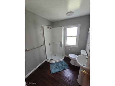 This charming ranch, nestled along a golf course just down the on Lake Forest Country Club in Ohio - for sale on GolfHomes.com, golf home, golf lot