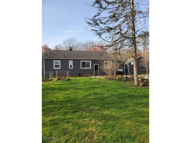 This charming ranch, nestled along a golf course just down the on Lake Forest Country Club in Ohio - for sale on GolfHomes.com, golf home, golf lot