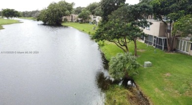 Spectacular 3/2.5 Townhome in prestigious community Pine Island on Pine Island Ridge Country Club in Florida - for sale on GolfHomes.com, golf home, golf lot