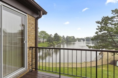Welcome to this spacious and well-maintained 2nd floor condo in on Green Meadows Golf Club in Illinois - for sale on GolfHomes.com, golf home, golf lot