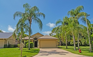 5858 SE Franklin Place on Heritage Ridge Golf Club in Florida - for sale on GolfHomes.com, golf home, golf lot