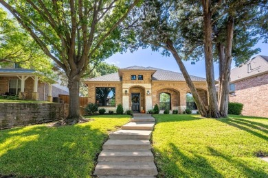 Charming and completely refreshed, this single story-and-a-half on The Shores Country Club in Texas - for sale on GolfHomes.com, golf home, golf lot