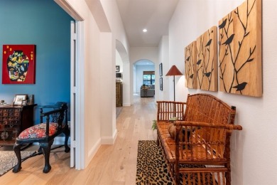 Charming and completely refreshed, this single story-and-a-half on The Shores Country Club in Texas - for sale on GolfHomes.com, golf home, golf lot