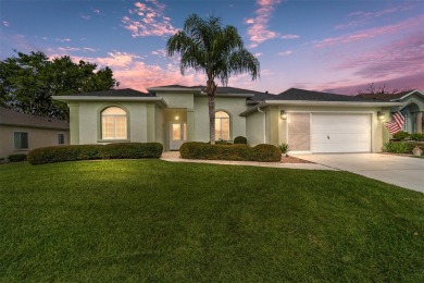 MOVE-IN READY, FULLY REMODELED IMMACULATE 2/2 WITH A FLEX on Ocala Palms Golf and Country Club in Florida - for sale on GolfHomes.com, golf home, golf lot