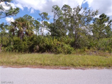 This lot is on a quiet street that would be a great place to on Sabal Trace Golf and Country Club in Florida - for sale on GolfHomes.com, golf home, golf lot