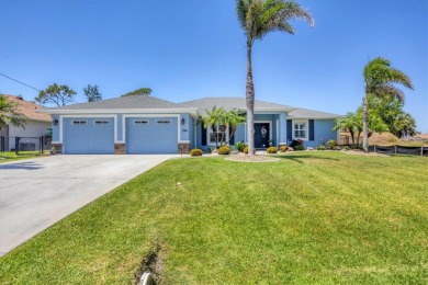 Welcome to this beautifully designed 3-bedroom, 2-bathroom home on Pinemoor West Golf Club in Florida - for sale on GolfHomes.com, golf home, golf lot