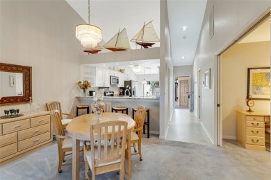 Beautiful 2 Bed + Den FULLY FURNISHED Villa with Golf Course on Cross Creek Country Club in Florida - for sale on GolfHomes.com, golf home, golf lot